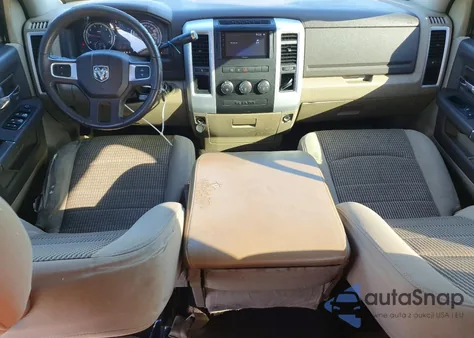 2010 Dodge Ram 1500 z USA, uszkodzony, nr VIN 1D7RB1GP4AS104903